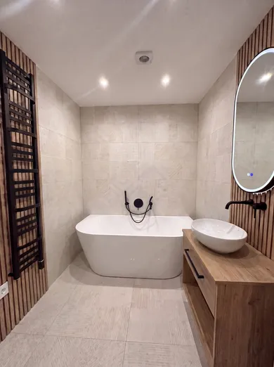 Na predaj 3-izbový byt, 74 m², Šaľa, Hollého