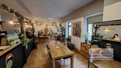 Na predaj objekt, 340 m², Komárno