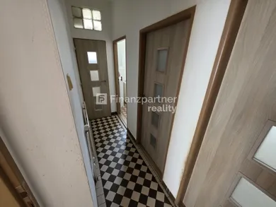 Na predaj 3-izbový dom, 120 m², Nitra, Dolnočermánska