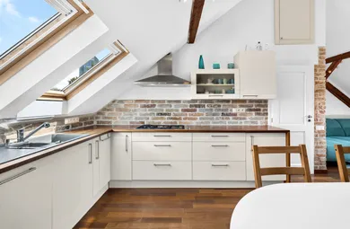 Byty na predaj 3-izbový, Bratislava-Nové Mesto · €429 990
