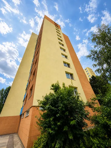 Mieszkania na sprzedaż, 3-pokojowe, Bratislava-Dúbravka · €260 000