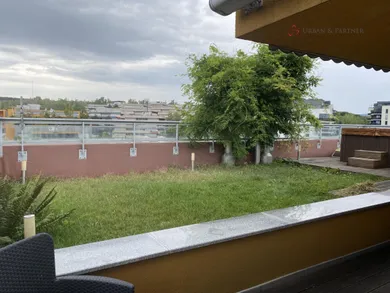 Na prenájom 5-izbový byt, 140 m², Bratislava-Karlova Ves, Staré grunty