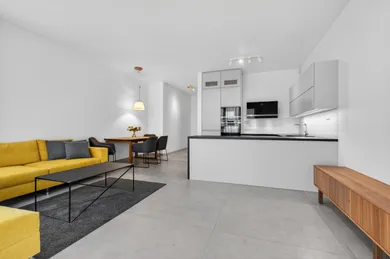 Na predaj 3-izbový byt, 84 m², Bratislava-Nové Mesto, Pod Vtáčnikom