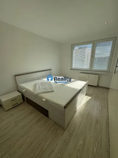 Byty na prenájom 2-izbový, Považská Bystrica · €600