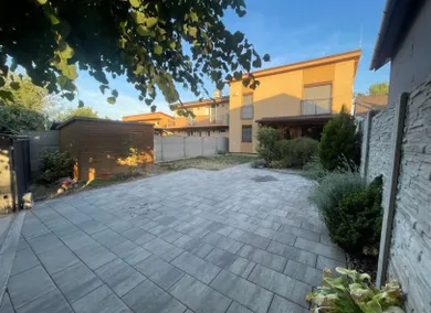 Domy na sprzedaż, Bratislava-Vajnory · €270 000