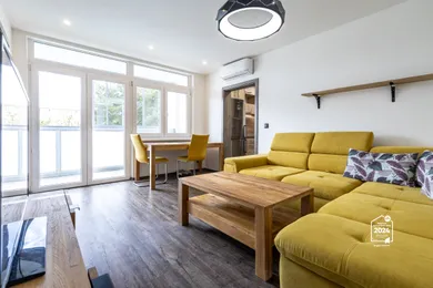 Mieszkania na wynajem, 3-pokojowe, Košice-Západ · €890