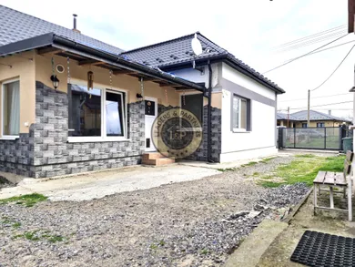 Na predaj 4-izbový dom, 210 m², Fekišovce