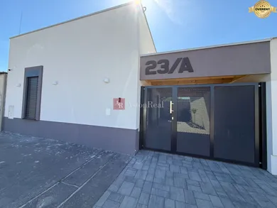 Na predaj dom v Piešťany · €328 000 · Novostavba