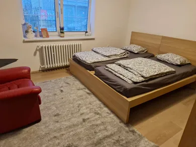 Na prenájom 4-izbový dom, 100 m², Senec