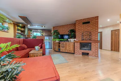 Na predaj 4-izbový dom, 105 m², Záborské