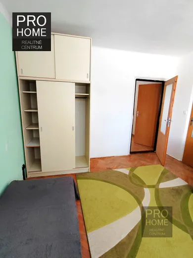 Na prenájom 3-izbový byt, 70 m², Prešov, Československej armády