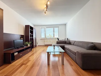 Na prenájom 3-izbový byt, 80 m², Košice-Sídlisko KVP, Zombova 17