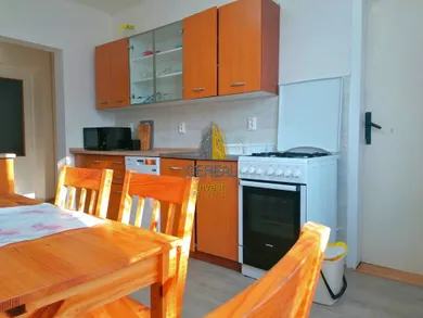Mieszkania na wynajem, 3-pokojowe, Michalovce · €630