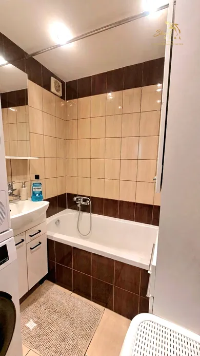 Na predaj 3-izbový byt, 71 m², Trebišov, Hodvábna