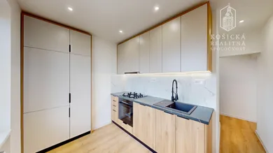 Mieszkania na sprzedaż, 3-pokojowe, Trebišov · €126 900