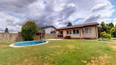 Domy na predaj 4-izbový, Tureň · €275 000