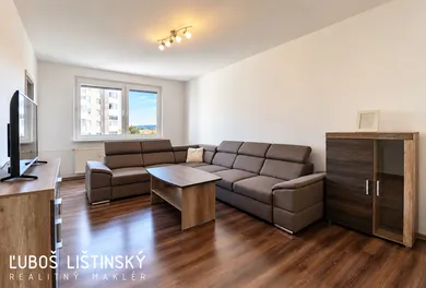 Na prenájom 3-izbový byt, 66 m², Poprad, Rastislavova
