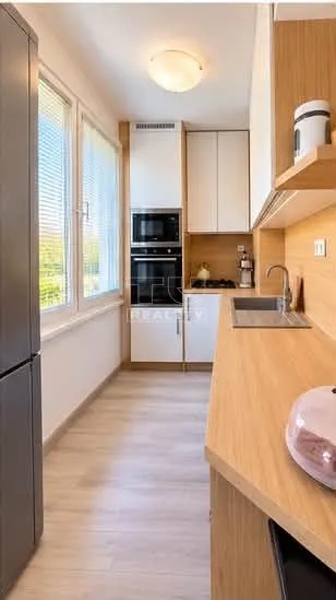 Na predaj 2-izbový byt, 54 m², Košice-Západ
