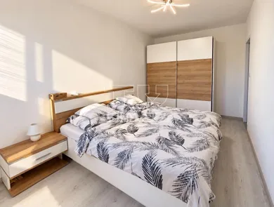 Na predaj 2-izbový byt, 54 m², Košice-Západ