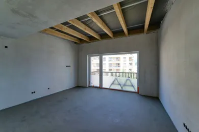 Na predaj komerčné, 380 m², Poprad, Štefánikova