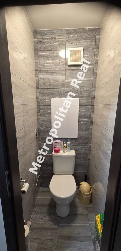 Na predaj 3-izbový byt, 70 m², Bratislava-Petržalka, Vígľašská