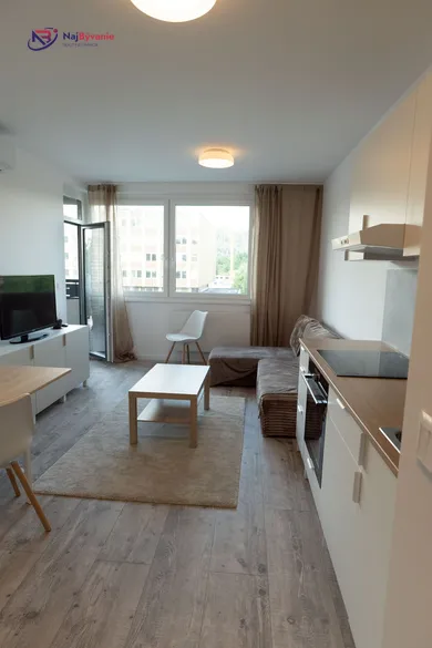 Byty na prenájom 2-izbový, Ružomberok · €550