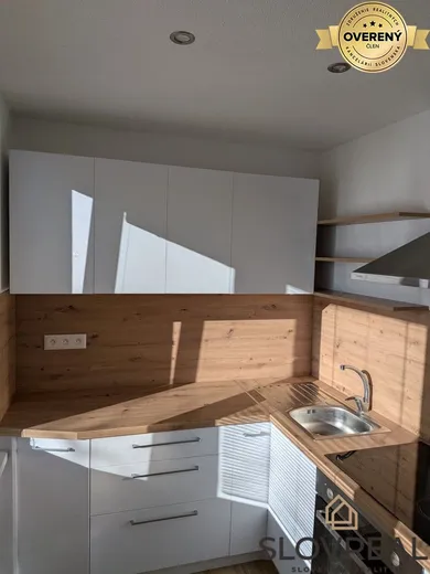 Na predaj 3-izbový byt, 67 m², Žarnovica, Fraňa Krála