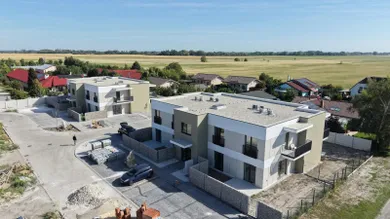 Квартири на продаж, 3-кімнатні, Hrubá Borša · €174 900