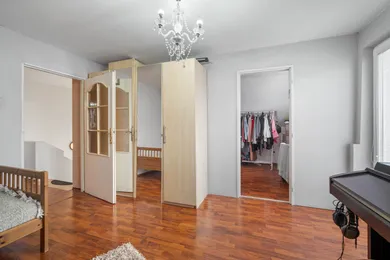 Na predaj 5-izbový dom, 120 m², Šintava, Košikárska