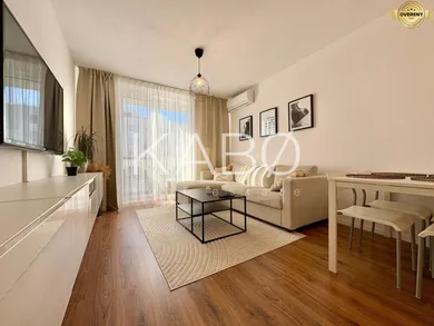 Mieszkania na wynajem, 2-pokojowe, Nitra · €740
