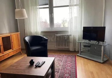 Mieszkania na wynajem, 1-pokojowe, Bratislava-Ružinov · €630