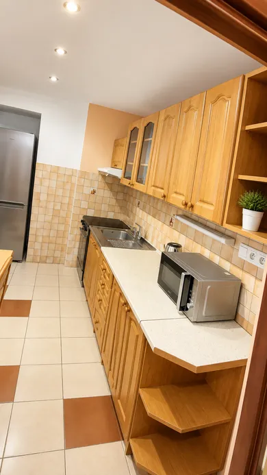 Na predaj 1-izbový byt, 35 m², Banská Bystrica, Sládkovičova