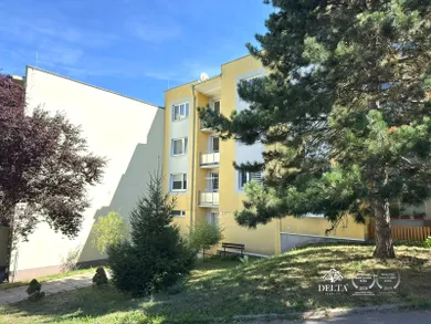 Квартири на продаж, 3-кімнатні, Banská Bystrica · €215 000