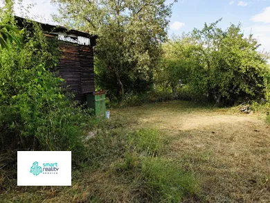 Na predaj pozemok, 238 m², Zvolen, Prachatická
