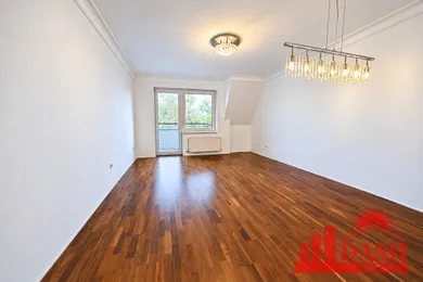 Na predaj 2-izbový byt, 74 m², Trenčín, Pod Sokolice
