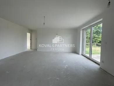 Na predaj 4-izbový dom, 100 m², Mojmírovce