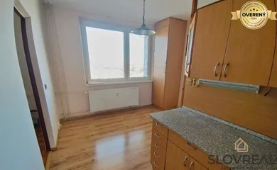 Na predaj 3-izbový byt, 80 m², Zvolen