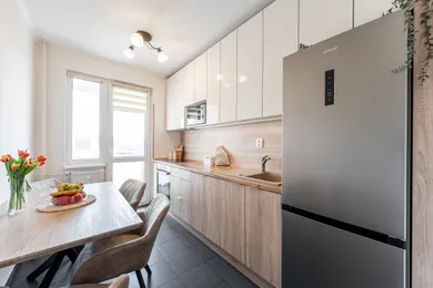 Mieszkania na wynajem, 2-pokojowe, Košice-Sídlisko KVP · €750