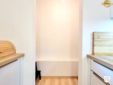 Na prenájom 3-izbový byt, 76 m², Trnava, Veterná