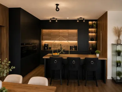 Na predaj 5-izbový byt, 153 m², Nitra, Piaristická