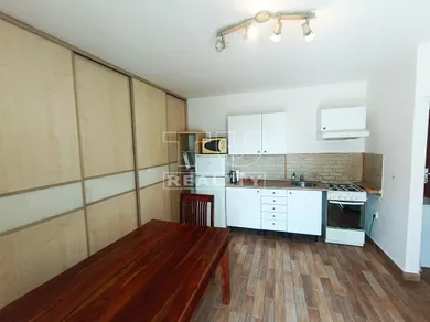 Byty na predaj 2-izbový, Bratislava-Ružinov · €240 000