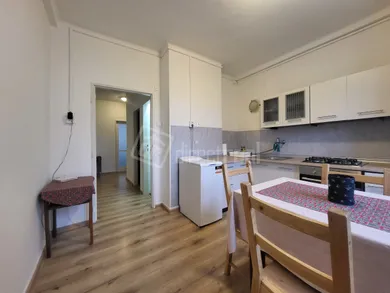 Mieszkania na wynajem, 3-pokojowe, Trenčín · €570