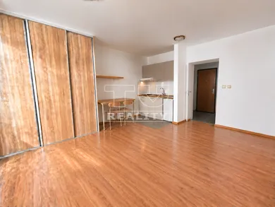 Na predaj 1-izbový byt, 30 m², Bratislava-Petržalka