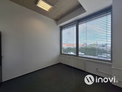 Na prenájom objekt, 50 m², Spišská Nová Ves, Duklianska