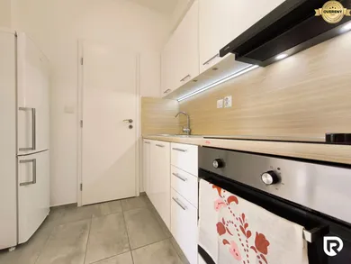 Kiadó lakások, 2-szobás, Bratislava-Nové Mesto · €540