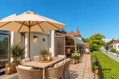 Na predaj 3-izbový byt, 155 m², Bratislava-Staré Mesto, Čapkova