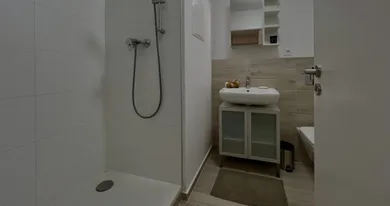 Na prenájom 1-izbový byt, 37 m², Bratislava-Nové Mesto, Krasňanská