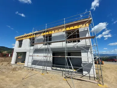 Na predaj 4-izbový dom, 190 m², Banská Bystrica, Vlčie jamy