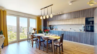 Na predaj 4-izbový byt, 129 m², Bratislava-Devínska Nová Ves