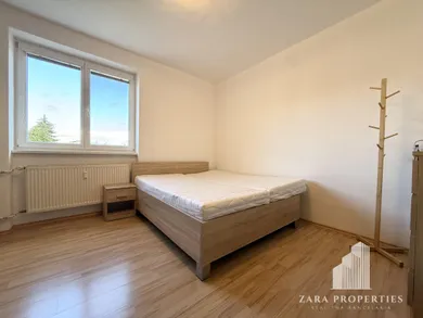 Na prenájom 2-izbový byt, 55 m², Púchov, Obrancov mieru